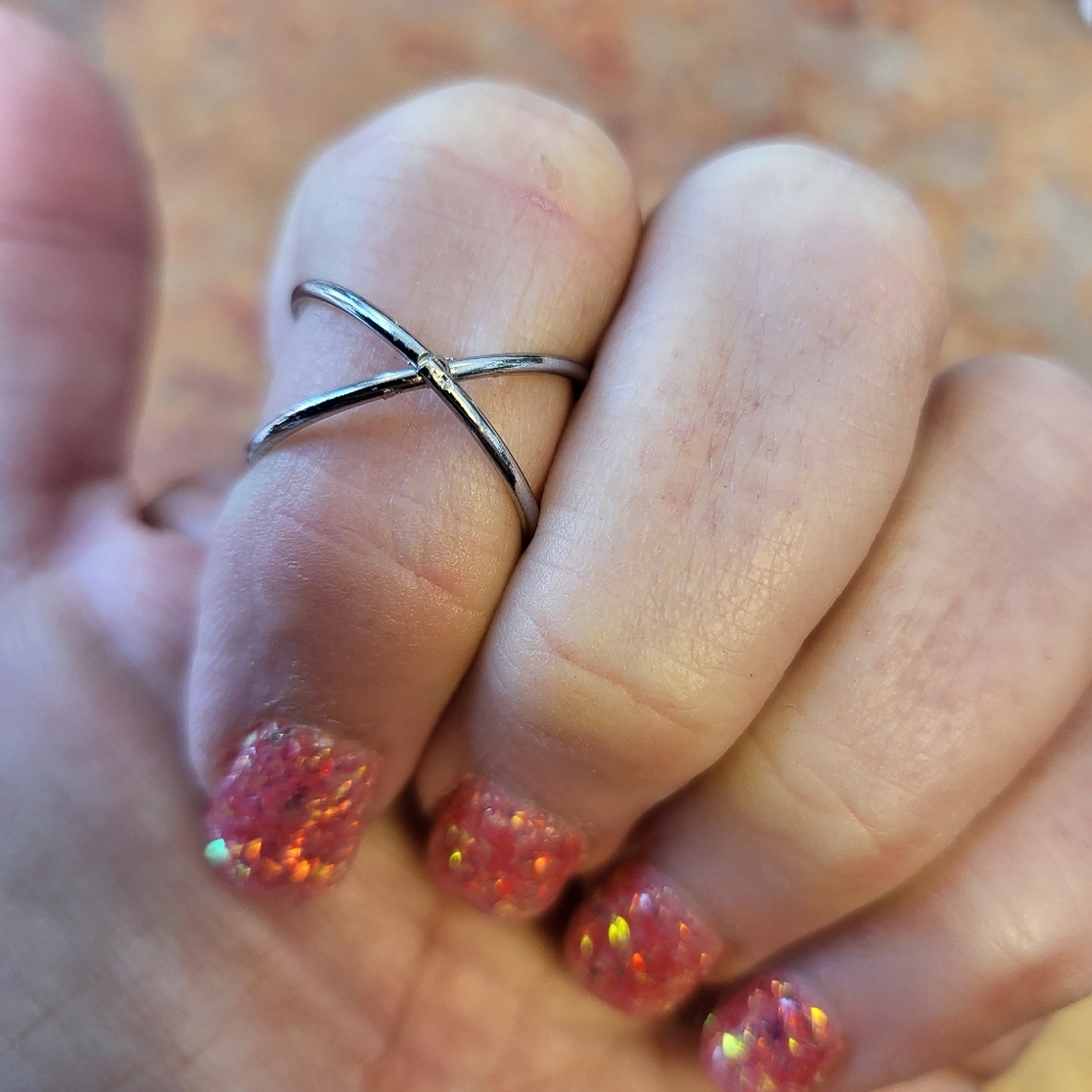 New Silver Tone Ring Size 5